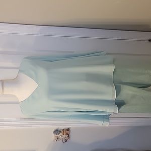 Alfani set Airy Belle sleeve top w Capri pants Pants w tag both never worn.